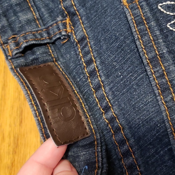 dkin blue flower rhinestone jeans - Picture 3 of 5